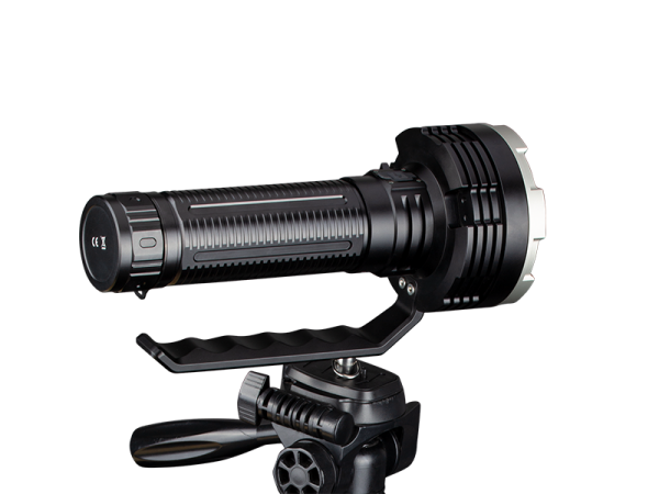 Feni̇x Lr80r 18000 Lümen El Feneri̇