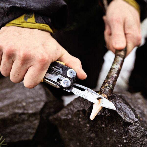 Leatherman Signal Black /Silver Multi Tool